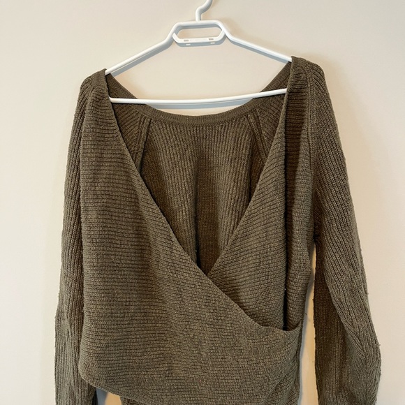 American eagle wrap sweater - Picture 2 of 2